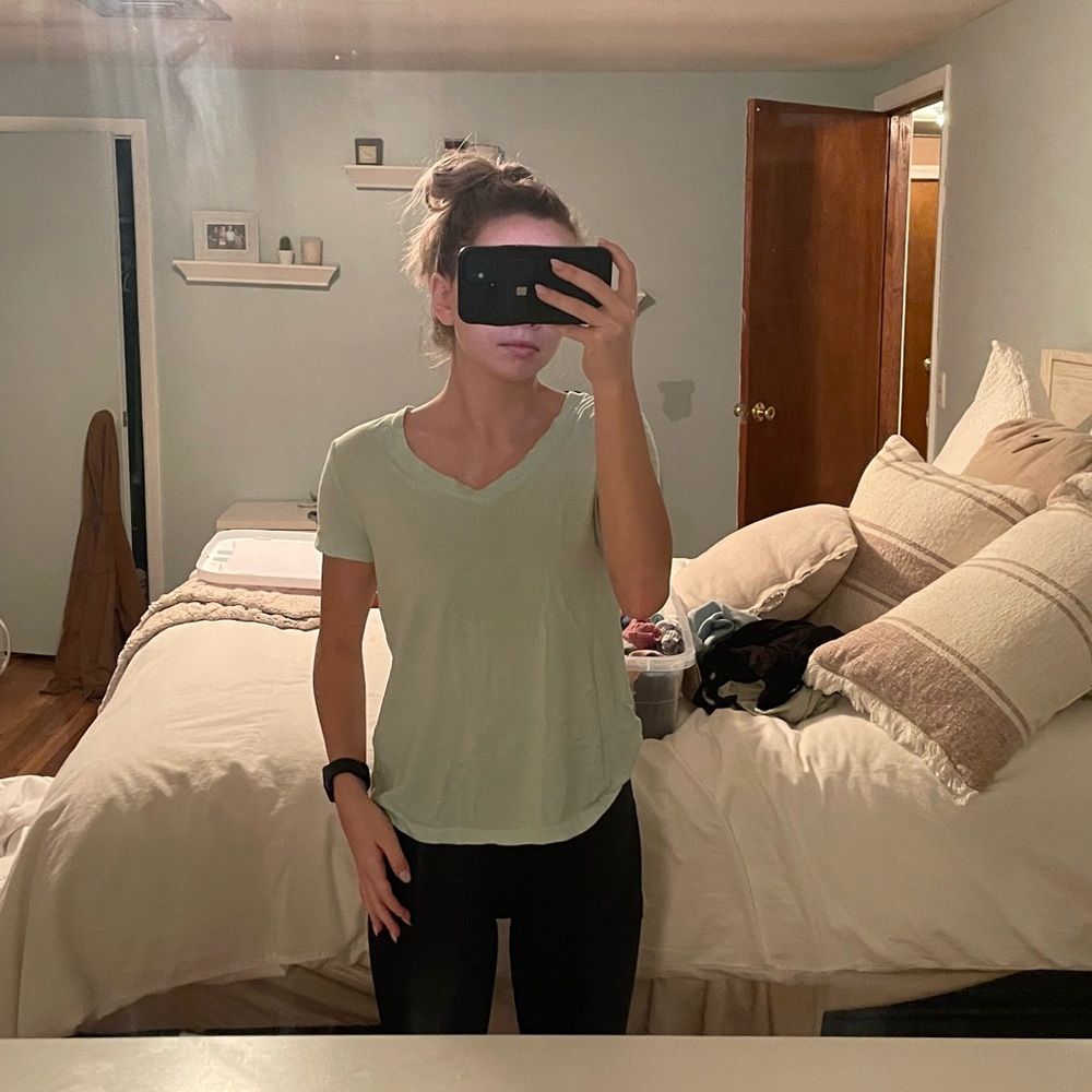 Mint green v neck t shirt short sleeve forever 21